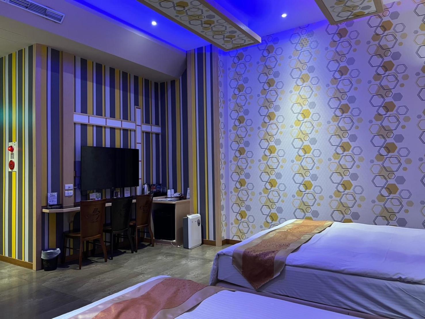 Wei Feng Exquisite Motel Pintung Branch Pingtung Extérieur photo